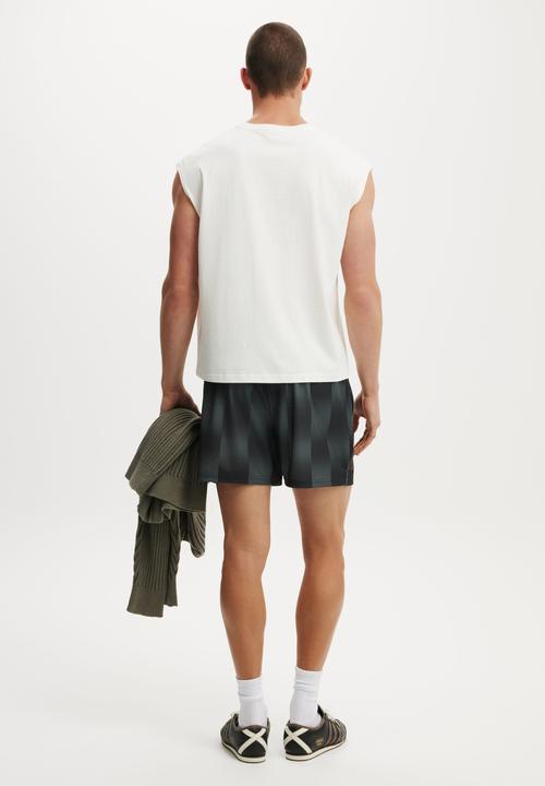 Cotton On - Alfa Romeo Soccer Short - Black