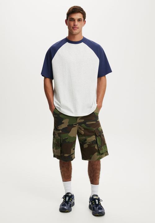 Cotton On - Box Fit T-shirt - White Marle/True Navy