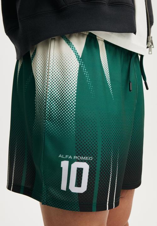 Cotton On - Alfa Romeo Soccer Short - Green