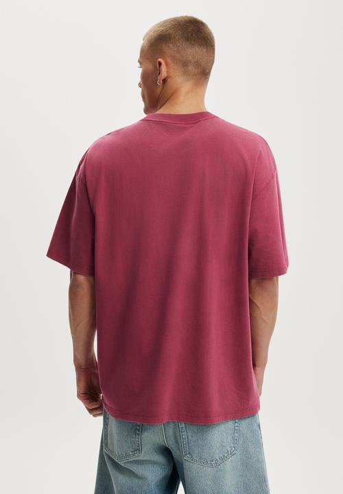Cotton On - Everyday Fit T-shirt - Raspberry Wash