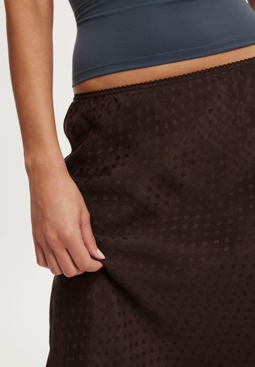 Cotton On - Layla midi slip skirt - dark oak