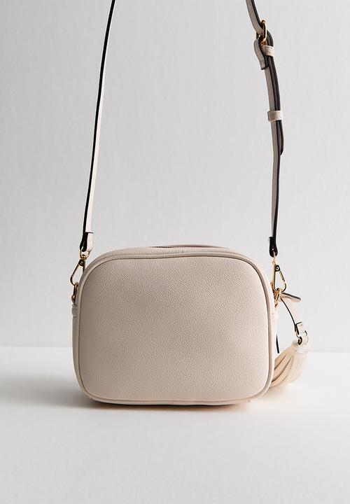 New Look - Alice Tassel Camera Bag - White