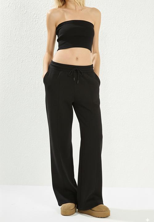 Trendyol - 3-Piece Knitted Tracksuit Set - Black