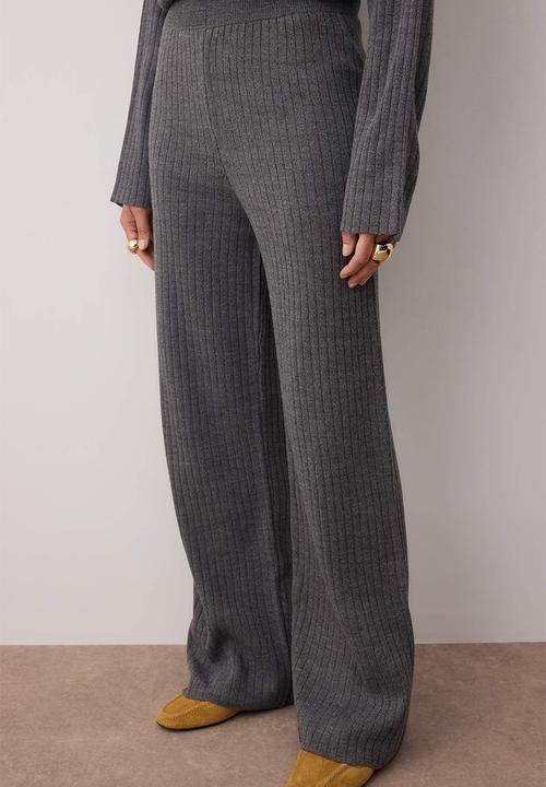 Trendyol - Gold Buttoned Knitwear Bottom & Top Set - Anthracite