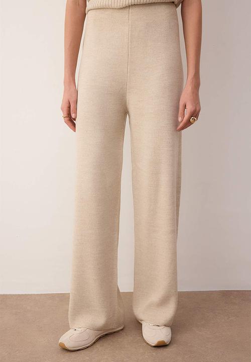 Trendyol - 3-Piece Cardigan Blouse Pants Knitwear Set - Beige