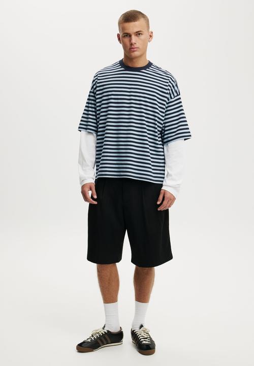 Cotton On - Cropped Fit T-shirt - True Navy/Powder Blue