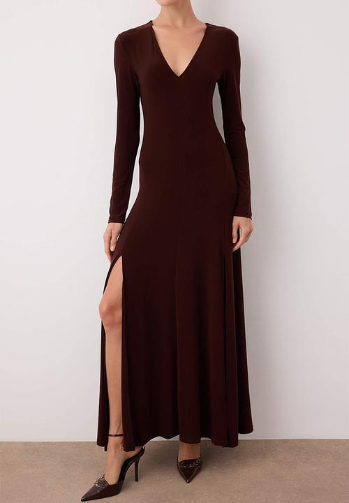 Trendyol - V-Neck Maxi Knitted Dress - Brown