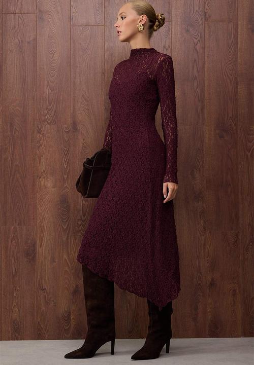 Trendyol - Asymmetrical Bodycon Maxi Knitted Lace Dress - Plum