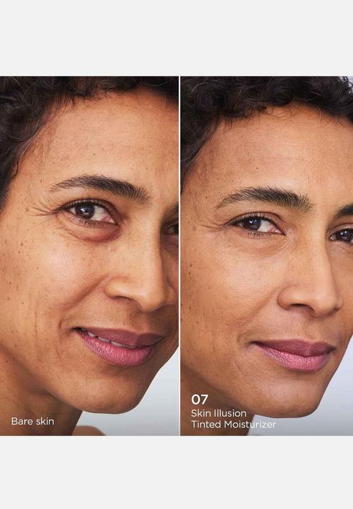 Clarins - Skin Illusion Tinted Moisturizer SPF 25  Natural Radiant Coverage - 07