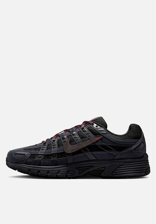 Nike - Nike P-6000 SE