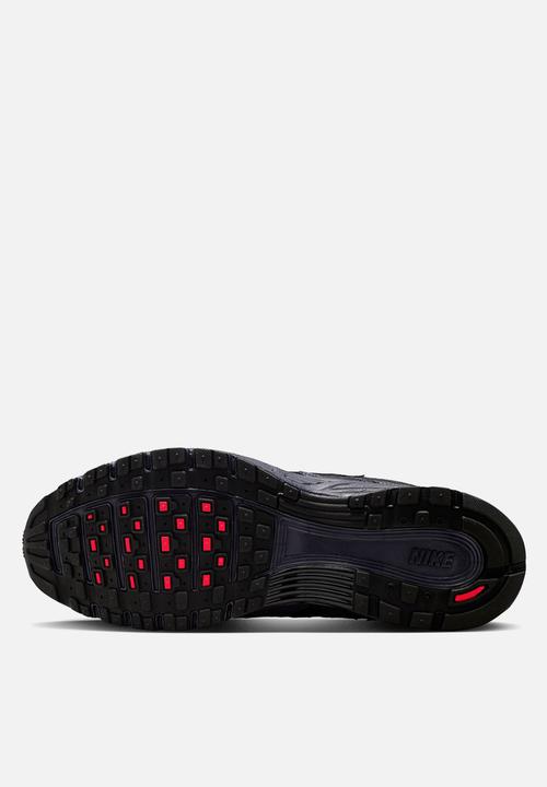 Nike - Nike P-6000 SE