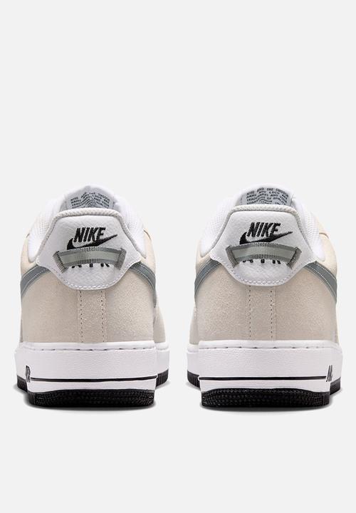 Nike - NIKE AIR FORCE 1 '07 LV8