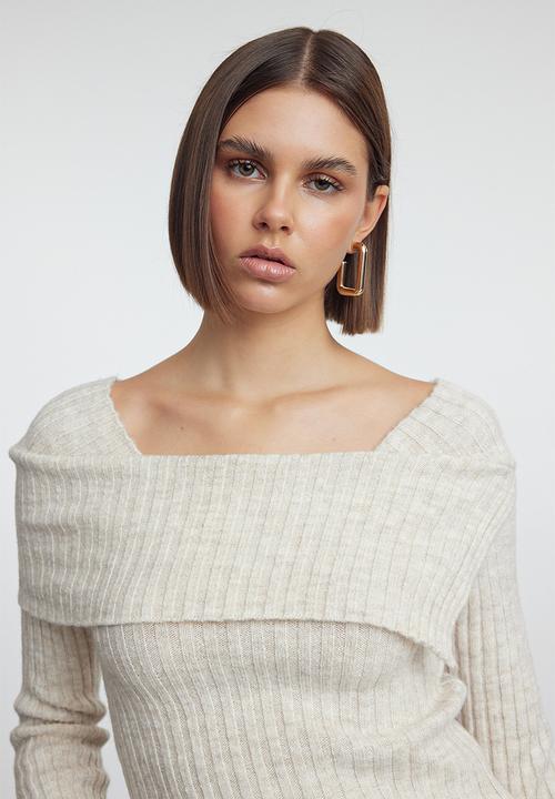 Trendyol - Soft Textured Collar Detail Hem Asymmetrical Fitted/Body Hugging Knitwear Sweater - Stone
