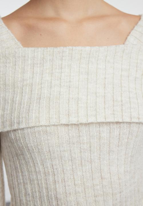 Trendyol - Soft Textured Collar Detail Hem Asymmetrical Fitted/Body Hugging Knitwear Sweater - Stone