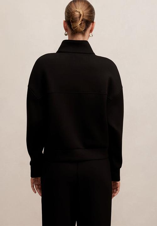 Forever New - Heidi seam detail lounge jumper in black