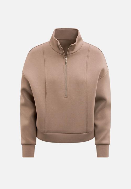 Forever New - Heidi seam detail lounge jumper in pine bark