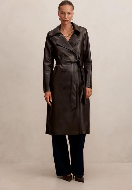 Sabina pu trench coat in dark chocolate
