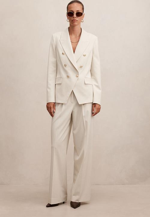 Forever New - Tiana military blazer in cream
