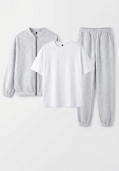 Trendyol - 3-Piece Cotton T-Shirt Sweatpants and Stand-Up Collar Zip-Up Tracksuit Set - Grey
