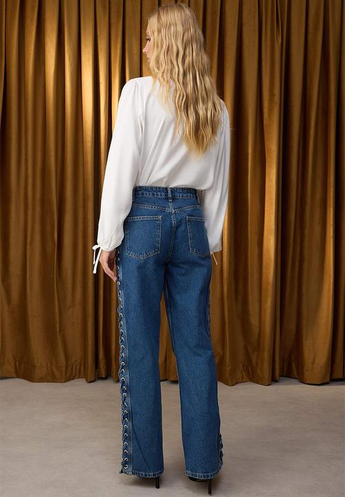 Trendyol - Eyelet Binding Detail High Waist Wide Leg Jeans - Blue