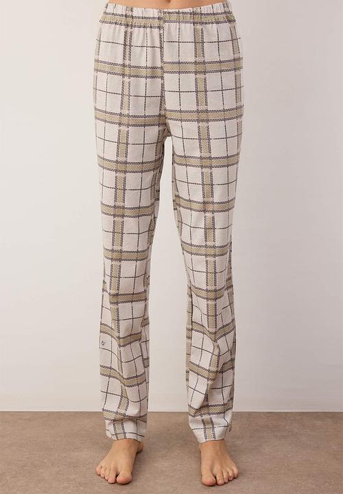 Trendyol - Knitted Pajamas Set - Beige