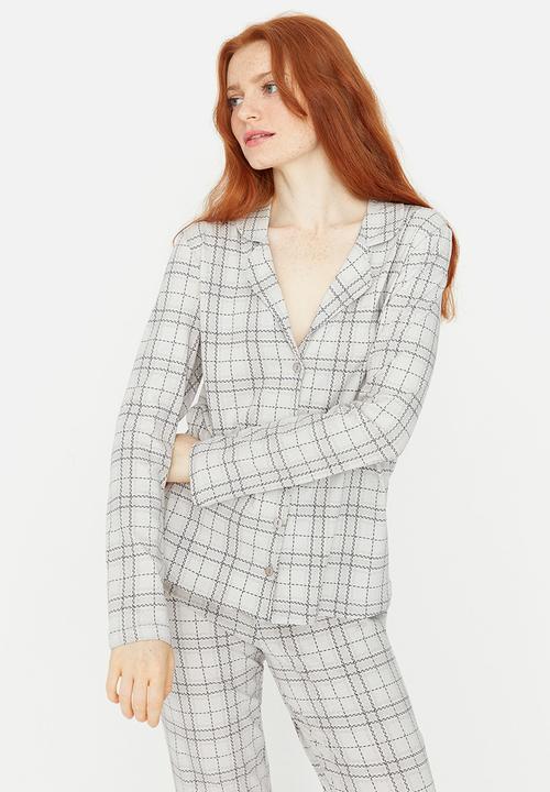Trendyol - Plaid Knitted Pajamas Set - Gray