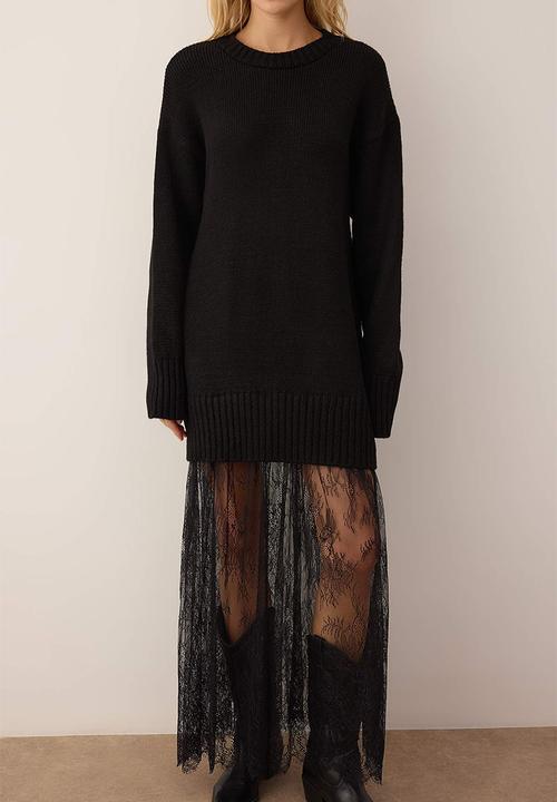 Trendyol - Plain Maxi Crew Neck Lace Hem Knitwear Dress - Black