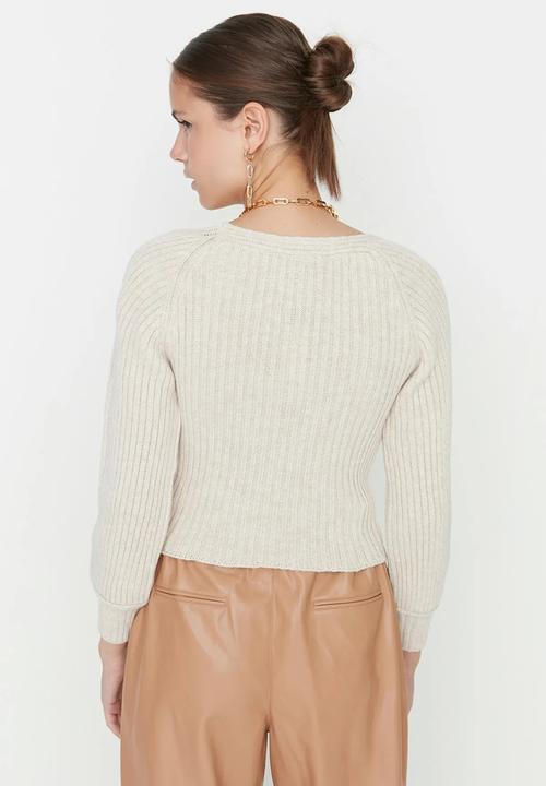 Trendyol - Crop Heart Collar Knitwear Sweater - Stone