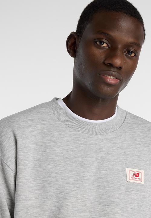 New Balance  - New Balance Woven Label Crew - Grey