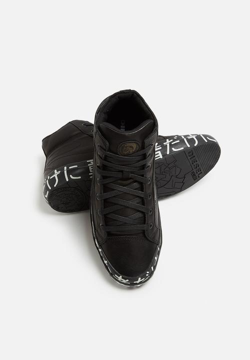 S-Kwaartzz - P1133-T8013 - Black Calligraphy