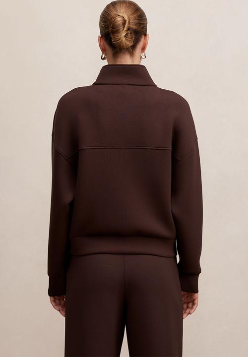 Forever New - Heidi seam detail lounge jumper in chocolate