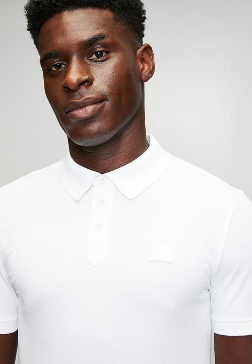 S.P.C.C - Mullen Golfer - White