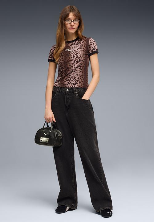 PUMA - Ess Graphics Leo Luxe Bedazzled Slim Tee - brown & black