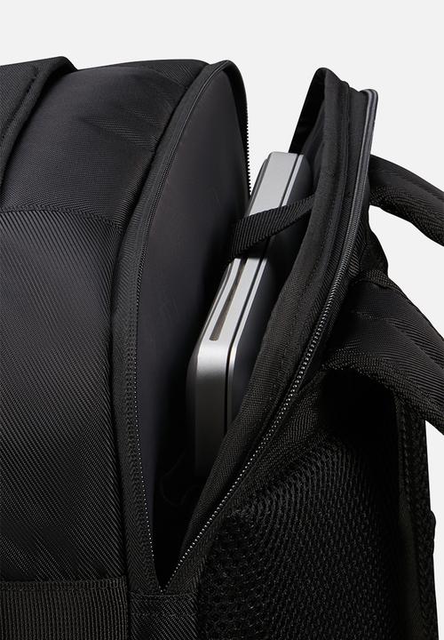 American Tourister - TRAVEL BACKPACK - BLACK