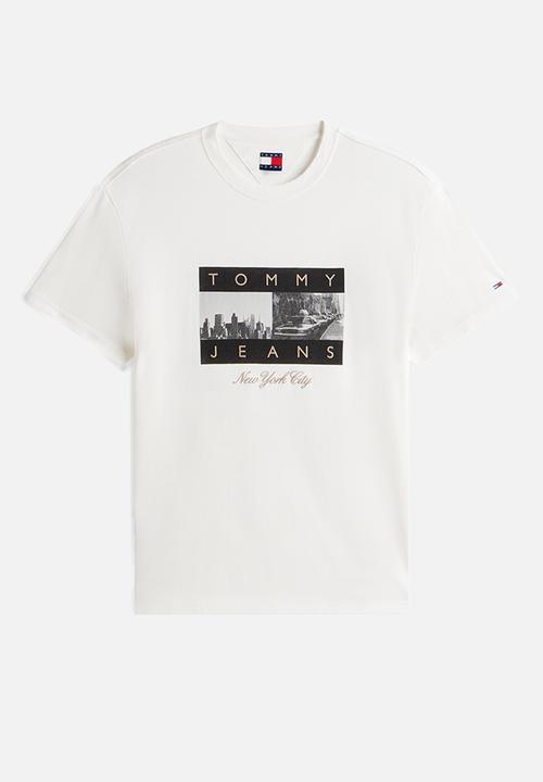 Tommy Hilfiger - Tjm Reg Photo Flag Short Sleeve Tee - Ecru