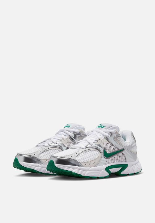 Nike - Nike V5 RNR Grade School