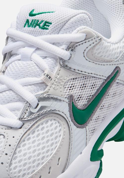 Nike - Nike V5 RNR Grade School
