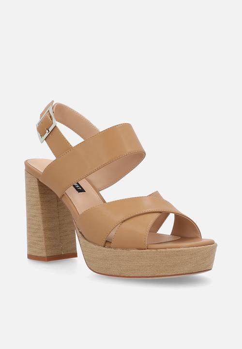Nine West - Camme Slingback Heel - Neutral