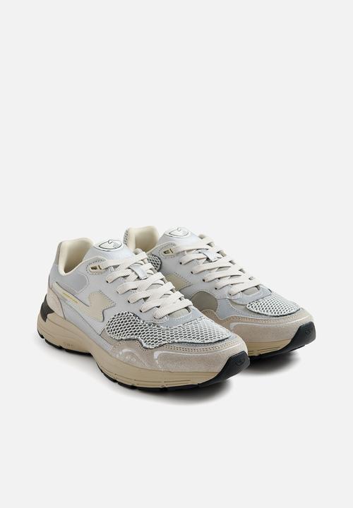 Stepney Workers Club - Amiel S-Strike - Silver Grey