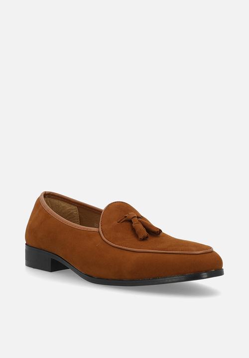 PC - Crouch Tassel smoking slipper - brown