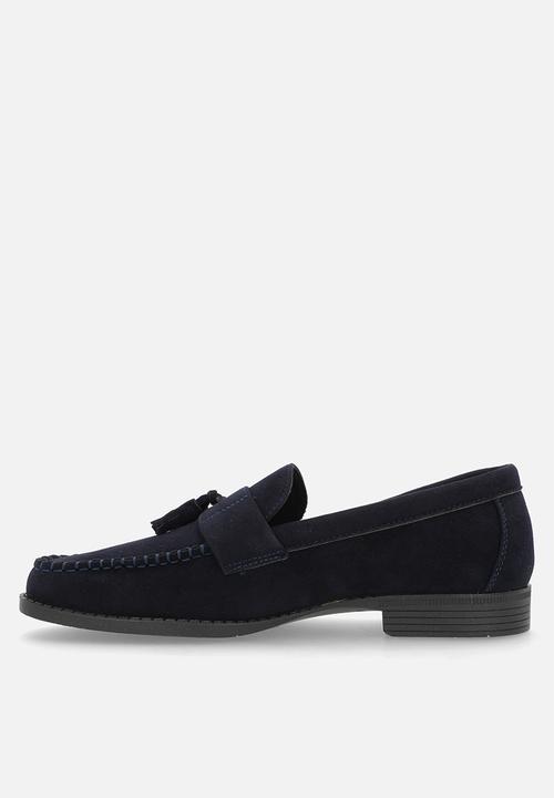 PC - Crouch Tassel Loafer - Navy