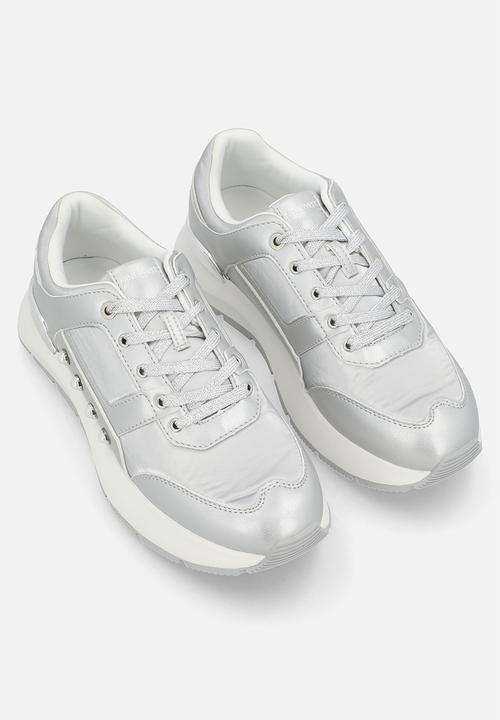Nine West - Malia sneaker - silver