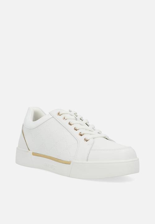 Nine West - Pinia sneaker - white