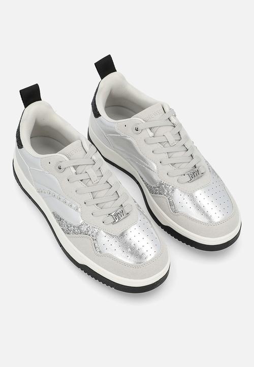 Nine West - Samrina  sneaker  - silver