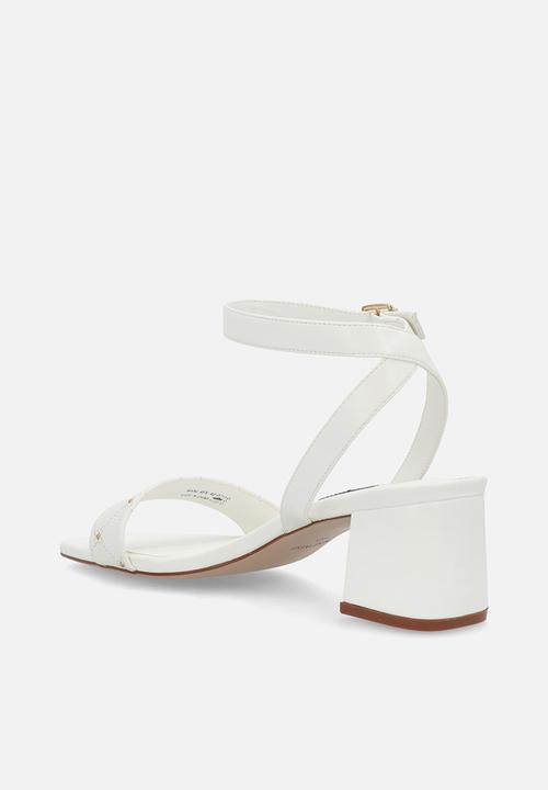 Nine West - Manl Ankle Strap heel - White