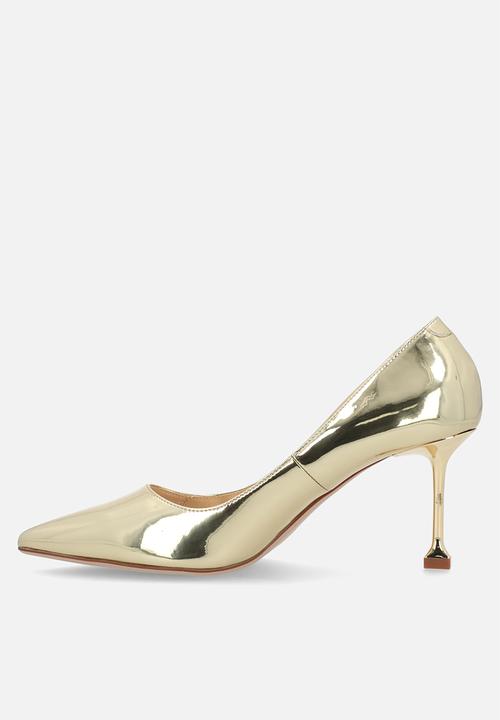 Nine West - Espira  court heel - gold