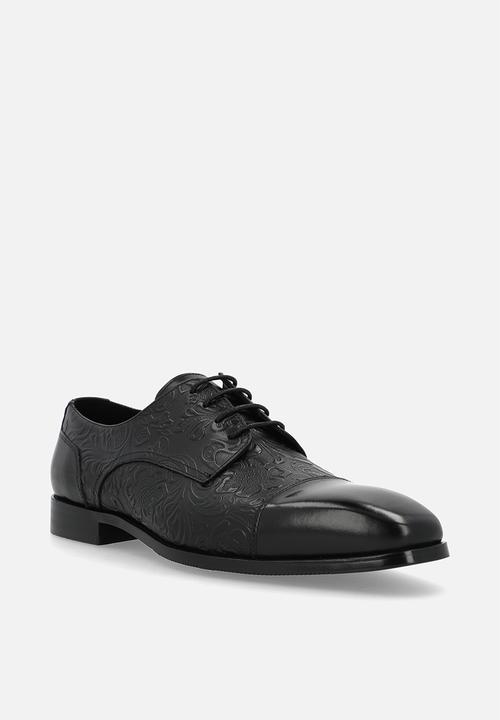 Fabino - Textured Toe Cap  Derby - Black