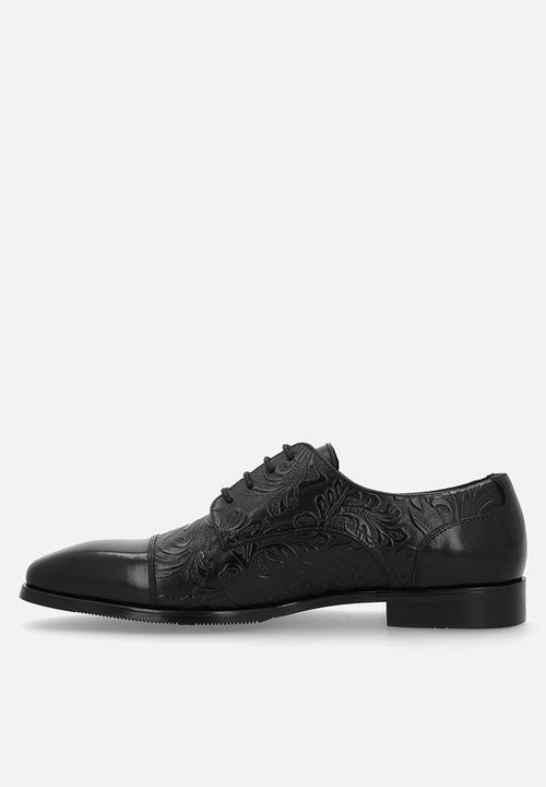 Fabino - Textured Toe Cap  Derby - Black