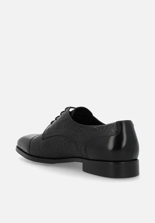 Fabino - Textured Toe Cap  Derby - Black