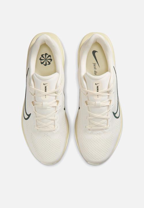 Nike - Nike Quest 6